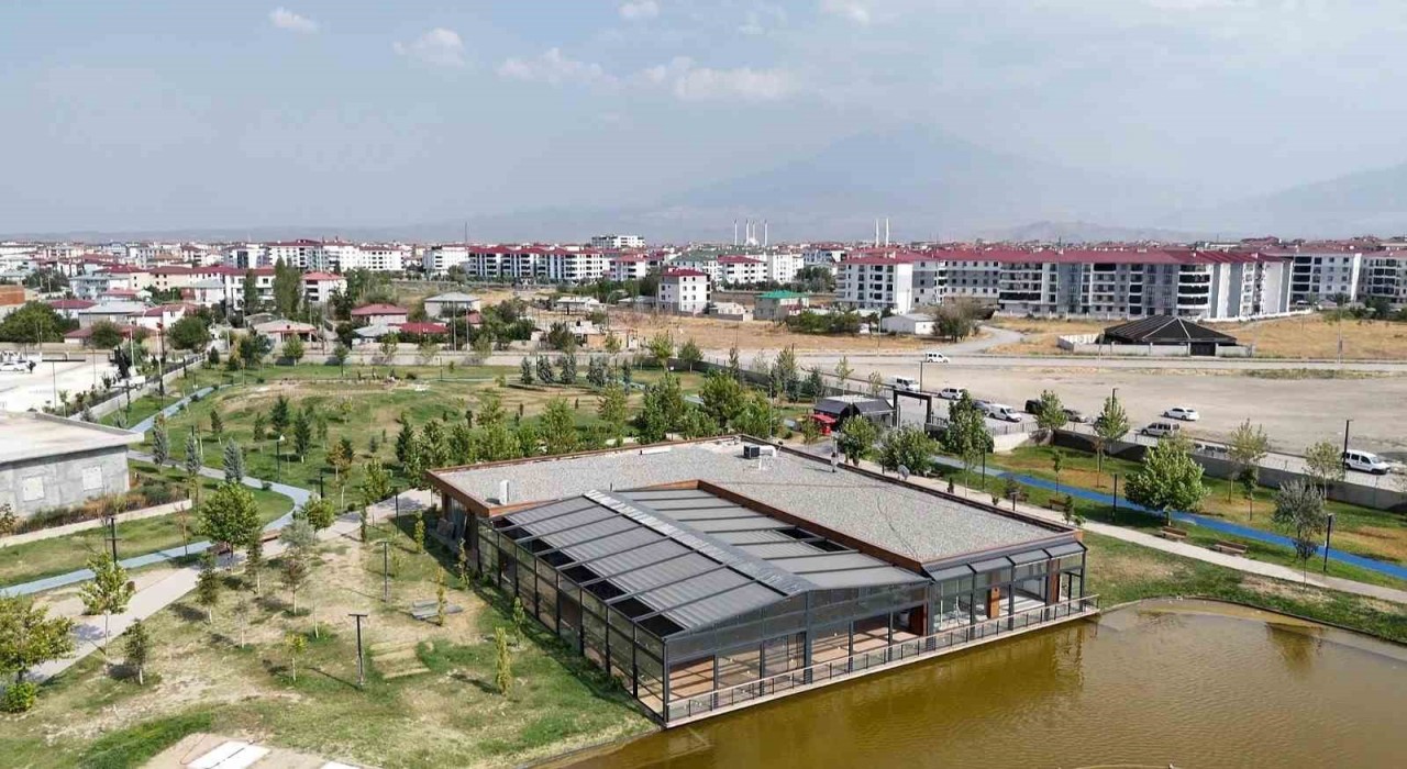 Iğdırdaki millet bahçesi kiraya verildi