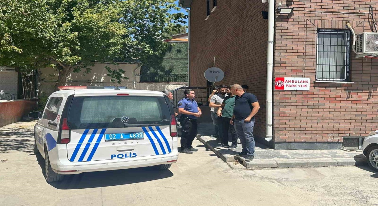 İki grup arasında çıkan kavgada 1 kişi yaralandı