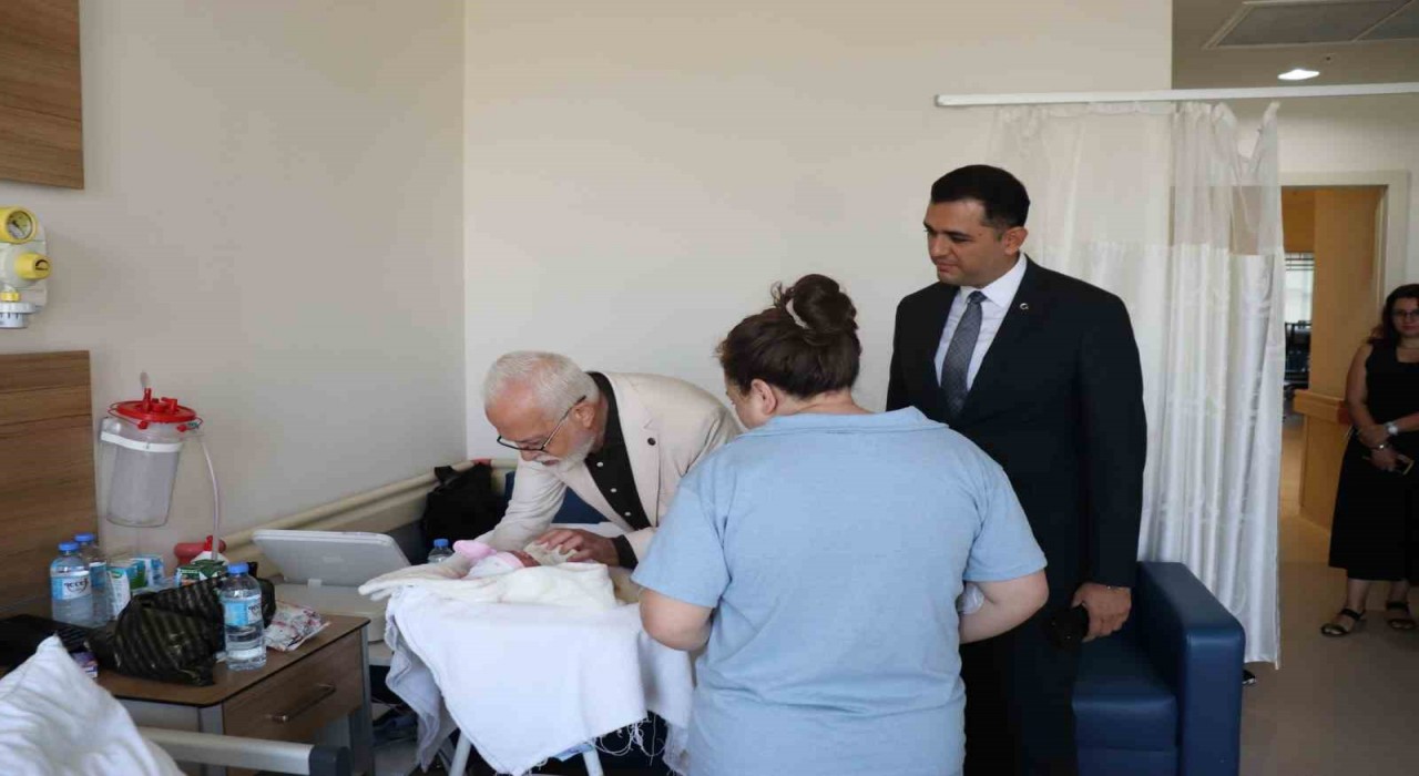 İl Sağlık Müdürü Bildirici, Eskişehir Şehir Hastanesini ziyaret etti