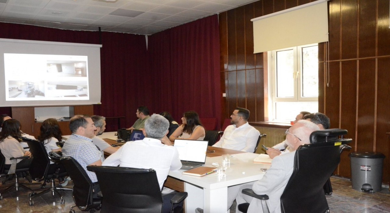 İlçelerde sunulan sağlık hizmetleri değerlendirildi