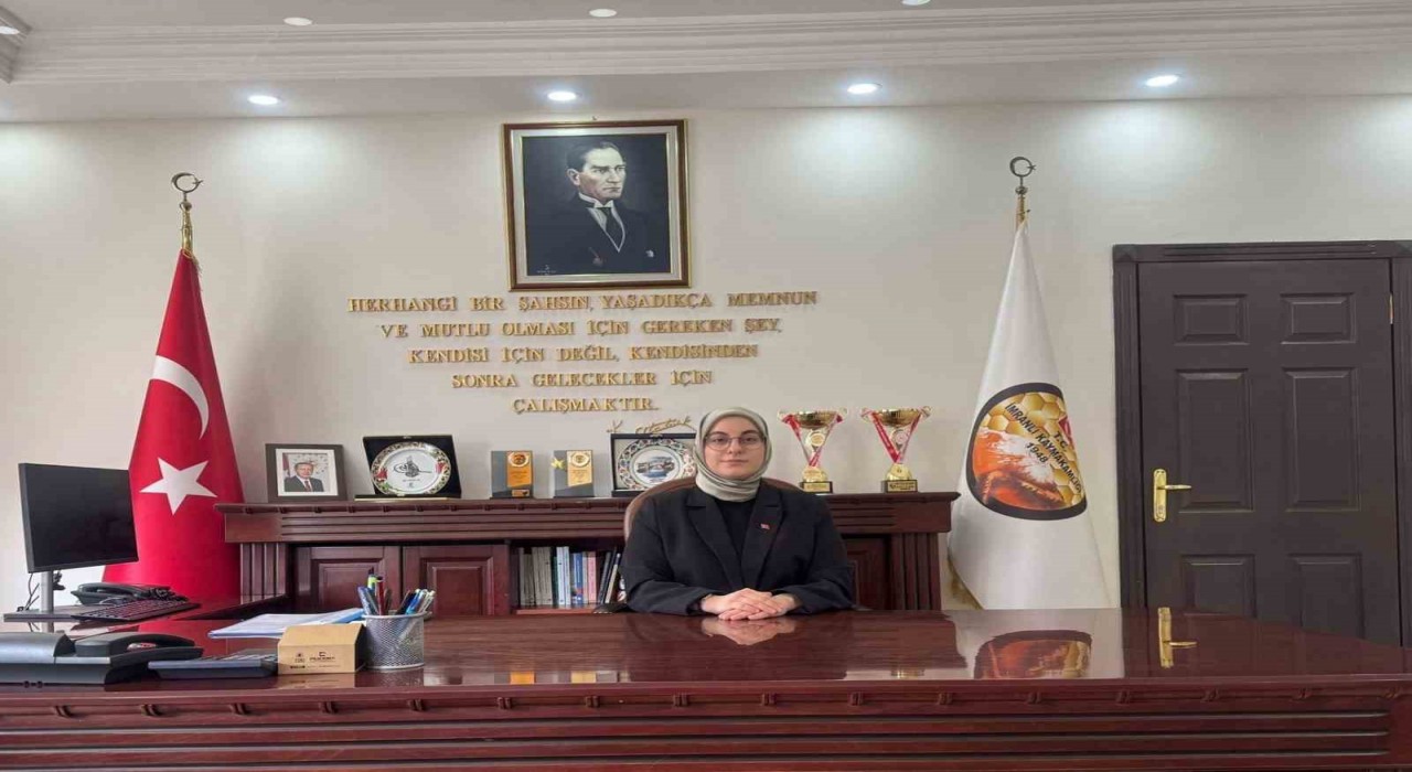 İmranlının ilk kadın kaymakamı göreve başladı