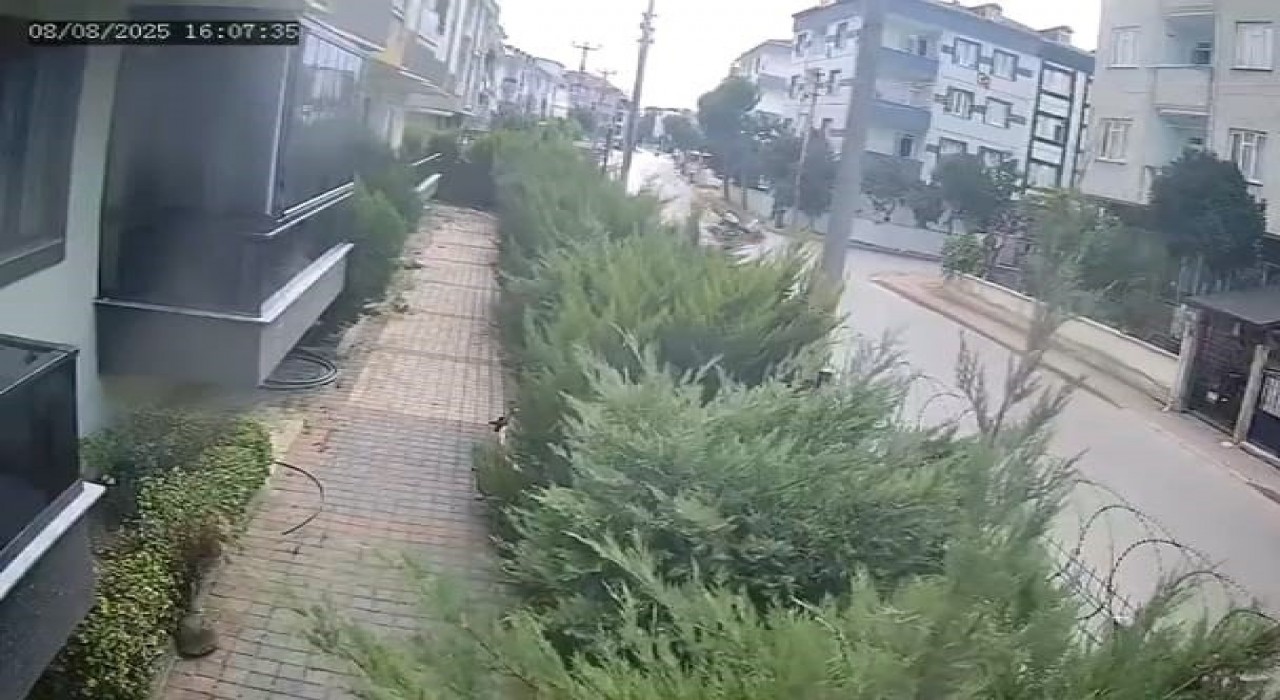 İnegölde iki motosiklet çarpıştı: 3 yaralı