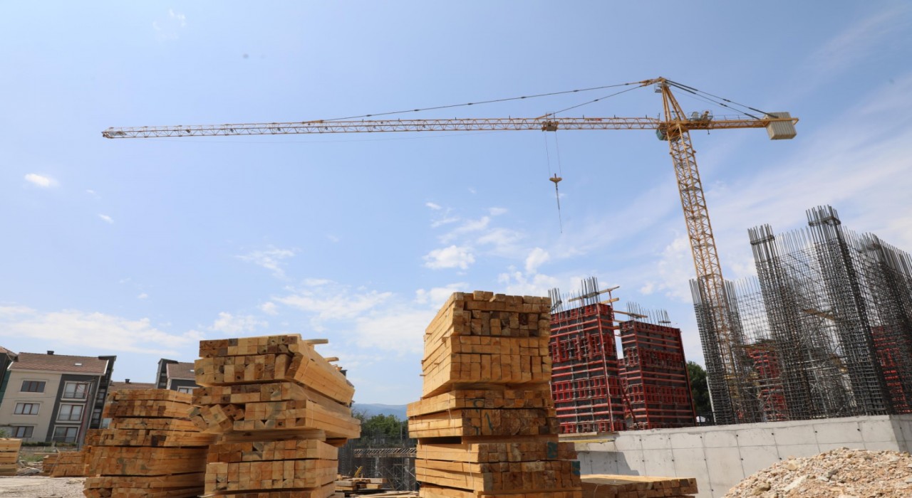 İnegölde KYK Erkek Öğrenci Yurdu yapımına başlandı