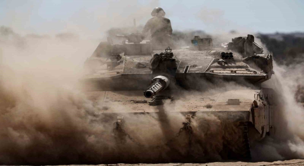 İsrail Gazze Şehrine yönelik saldırılarına başladı