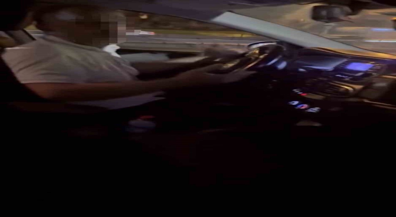 İstanbulda taksi şoförlerinin yolcu seçtiği anlar kamerada