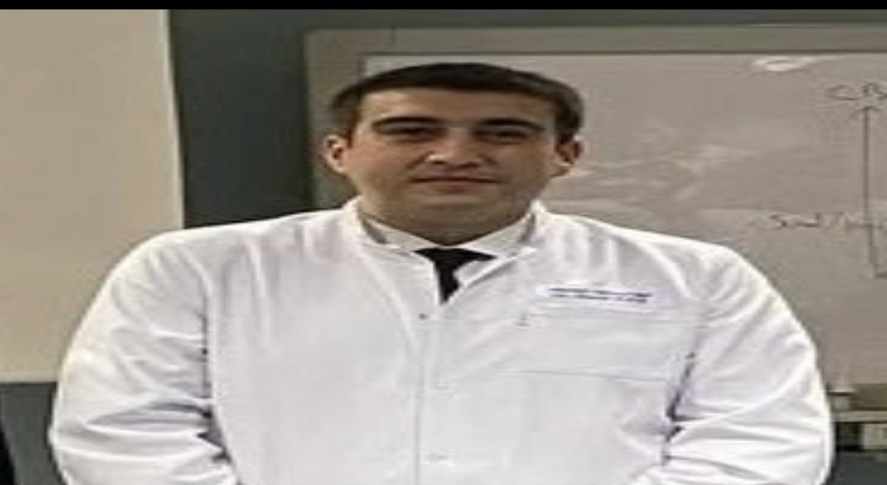 İzmirde doktor evinde ölü bulundu