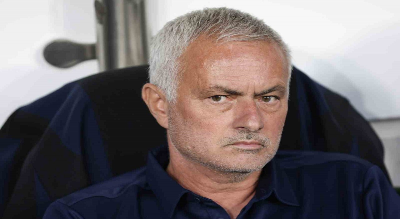 Jose Mourinhodan Feyenoord karşısında 2 değişiklik