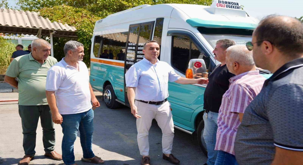 Kader Atlıdan İzmir Minibüs Karta tepki: Teknolojiye değil, yanlış sisteme karşıyız