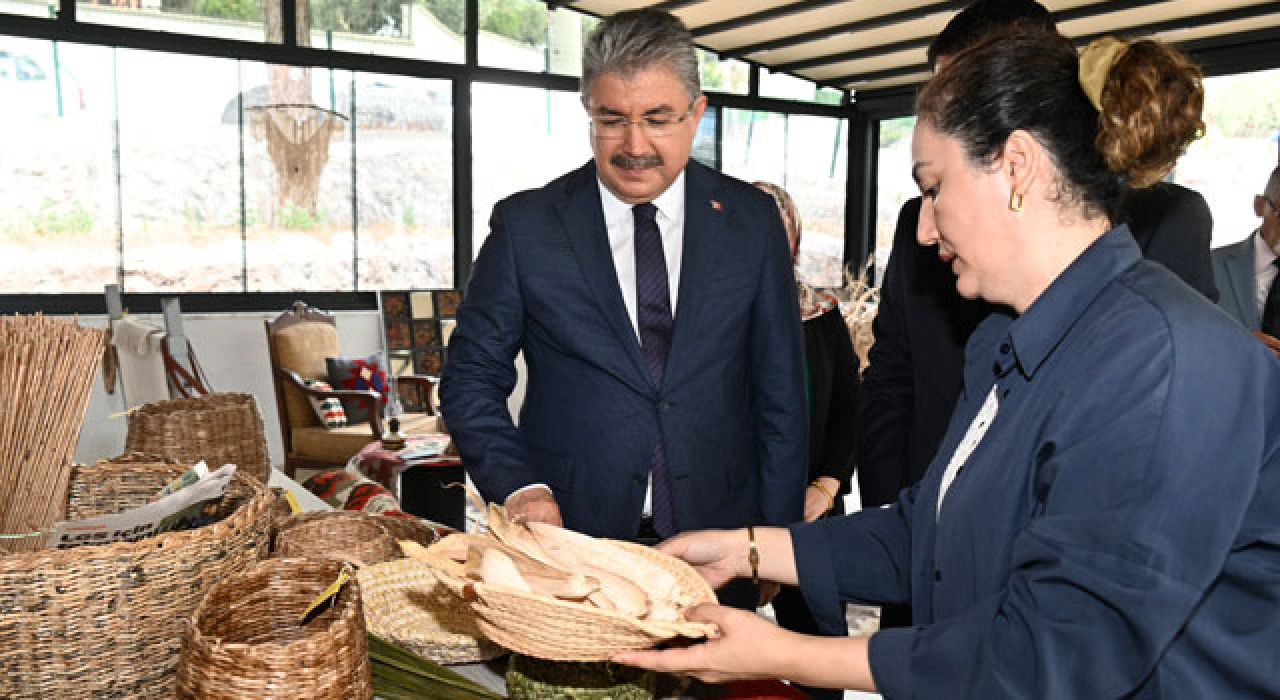 Kadınların Elinden Geleneksel Kilim ve Sıfır Atık Projesi