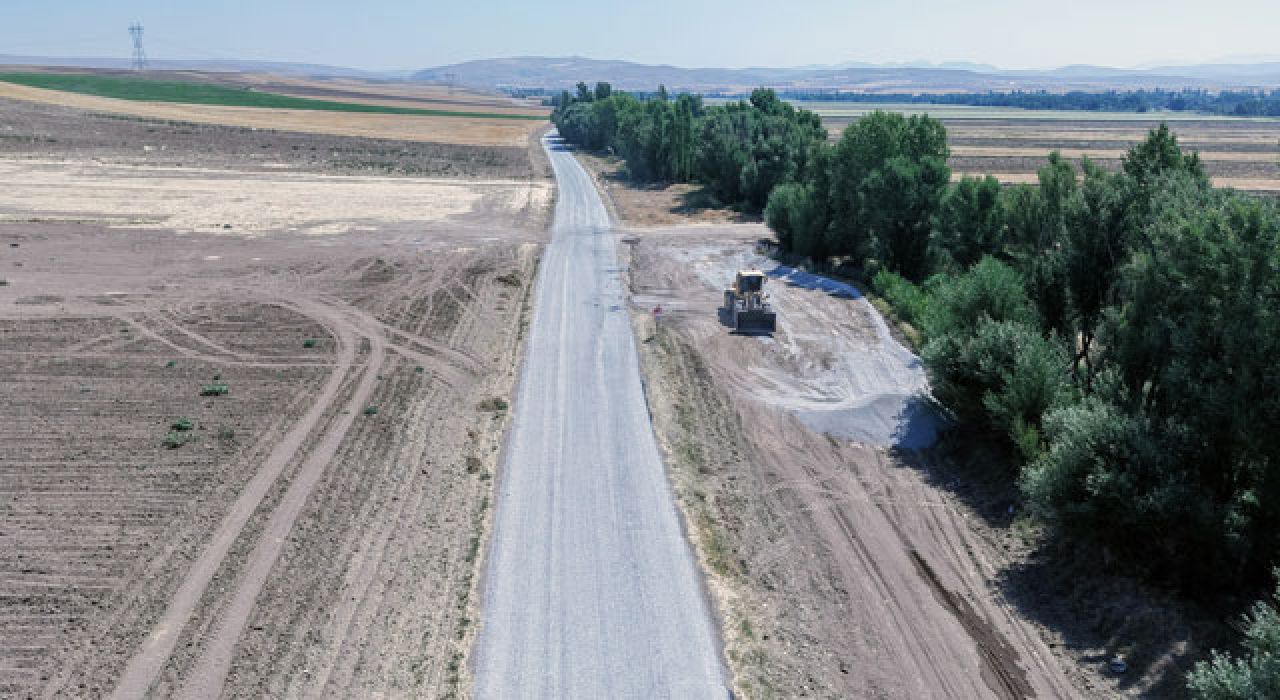 Kahramanmaraş Büyükşehir’den Elbistan’da 7 Kilometrelik Yol Yatırımı