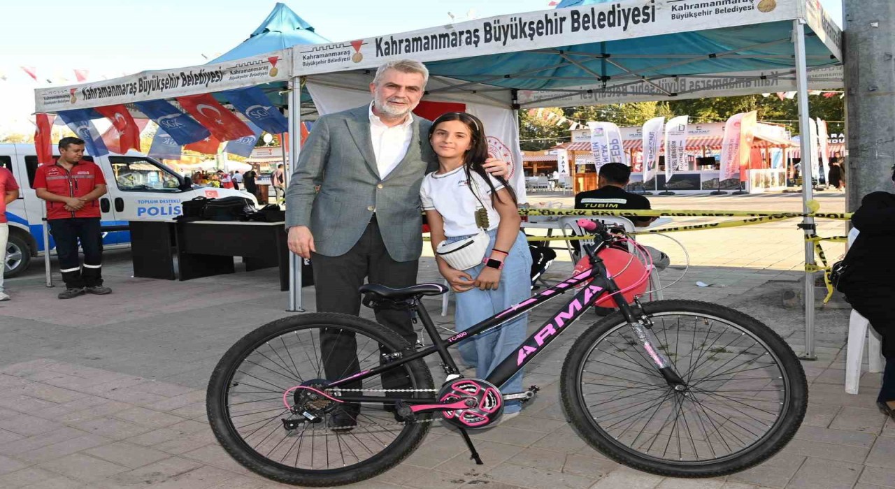 Kahramanmaraşta 170 çocuğun ilk kez bisiktleti oldu