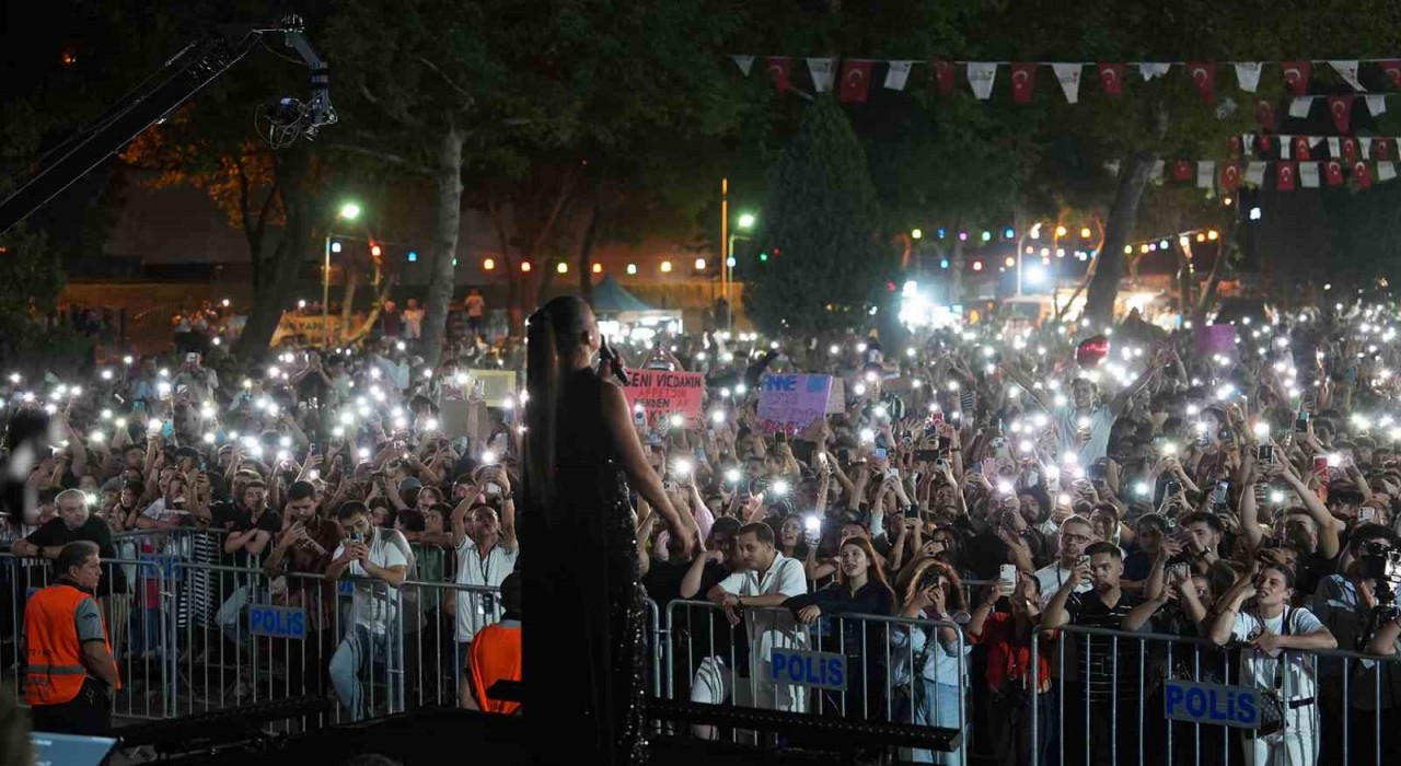 Kahramanmaraşta Ağustos Fuarı coşkusu