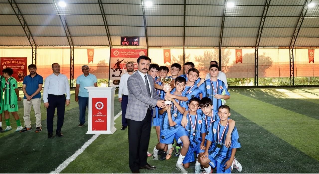 Kahtada camiler arası futbol turnuvası sona erdi