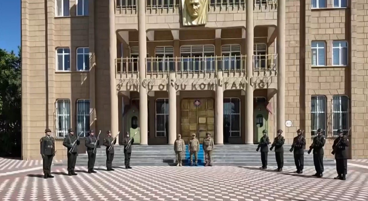 Kara Kuvvetleri Komutanı Tokelden Erzincan, Trabzon ve Bayburtta denetleme