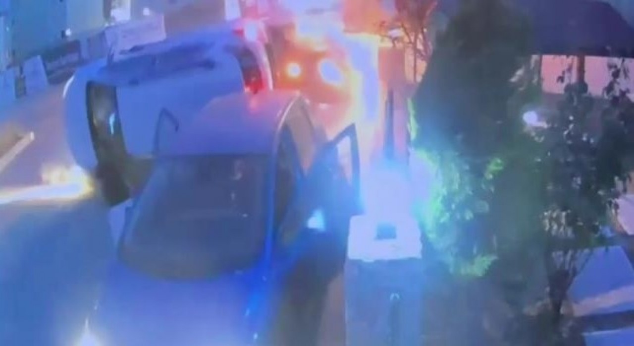 Karabükte 3 kişinin yaralandığı zincirleme kaza kamerada