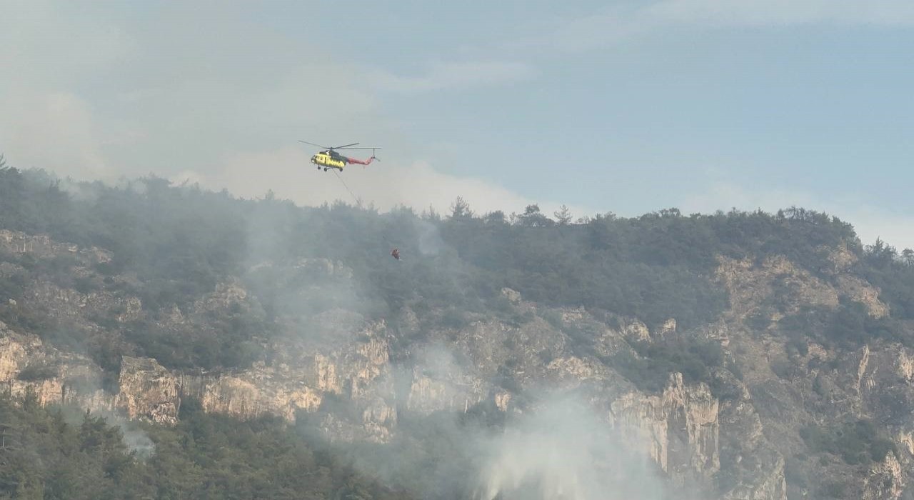 Karabükteki orman yangını kısmi olarak kontrol altına alındı