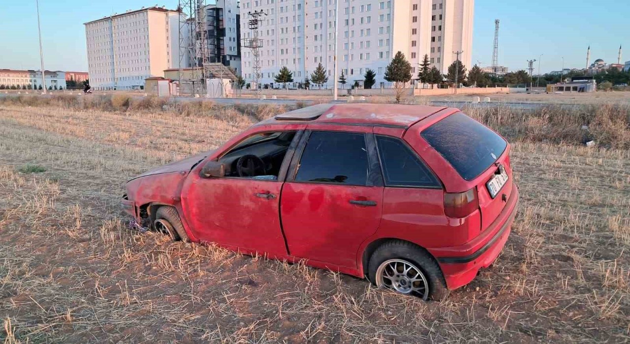 Karamanda kontrolden çıkan araç takla attı: 1 yaralı