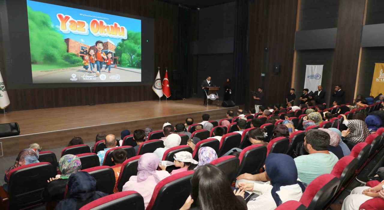 Karatayda gençlik yaz okulu sona erdi