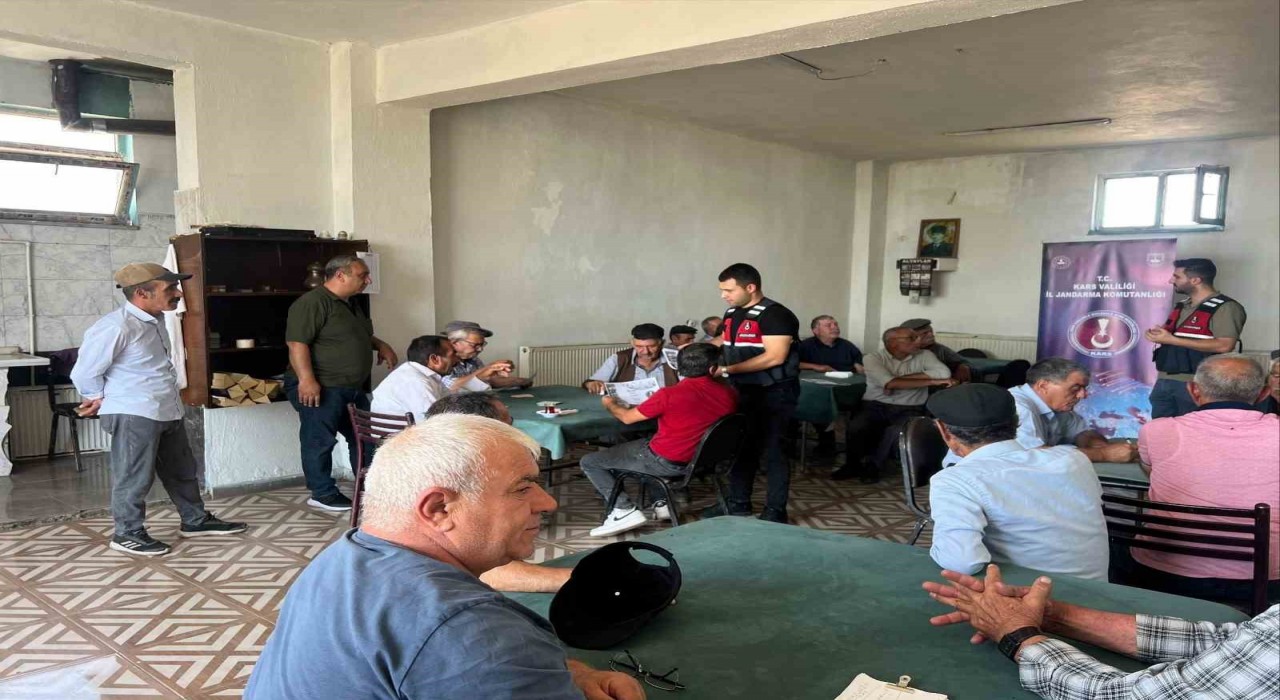 Karsta jandarmadan siber farkındalık eğitimi