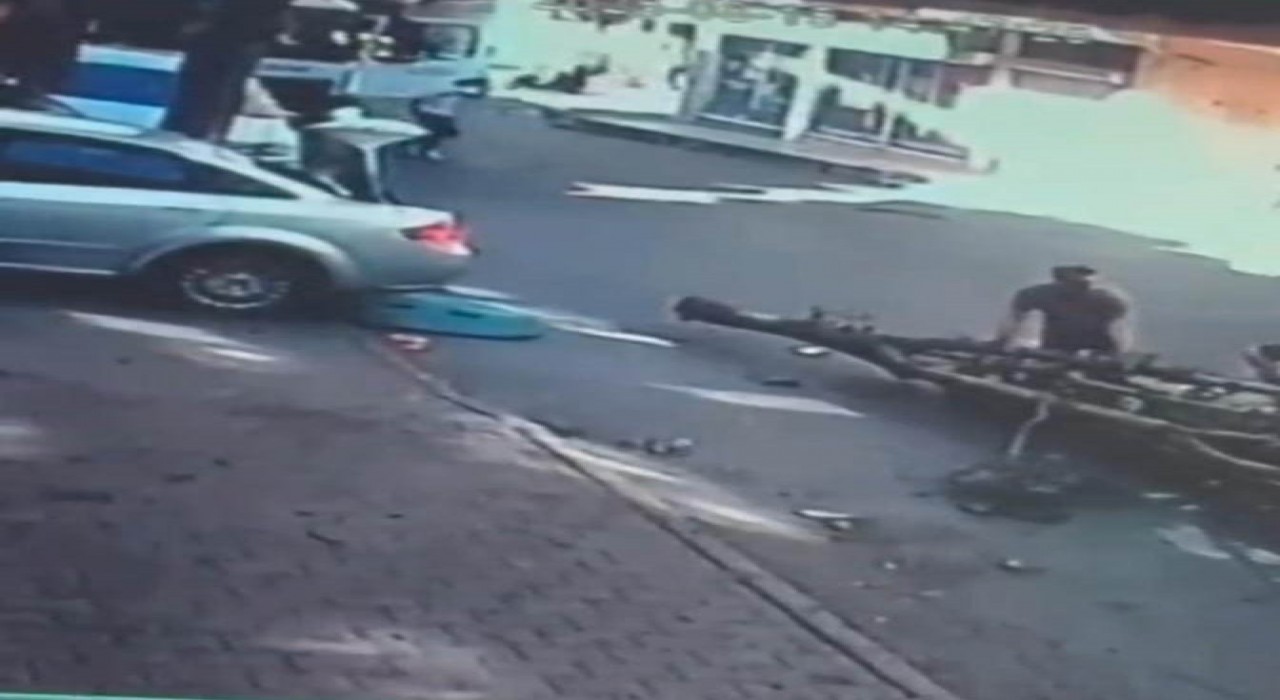 Kartalda kopan dalın altında kalan genç oyuncu yaşam mücadelesi veriyor