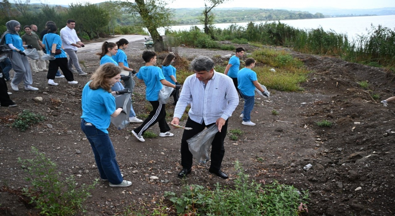 Kartepede gençler yaz kampında buluştu