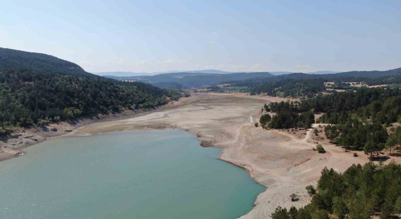 Kastamonunun su ihtiyacını karşılayan barajda su seviyesi yüzde 24e düştü