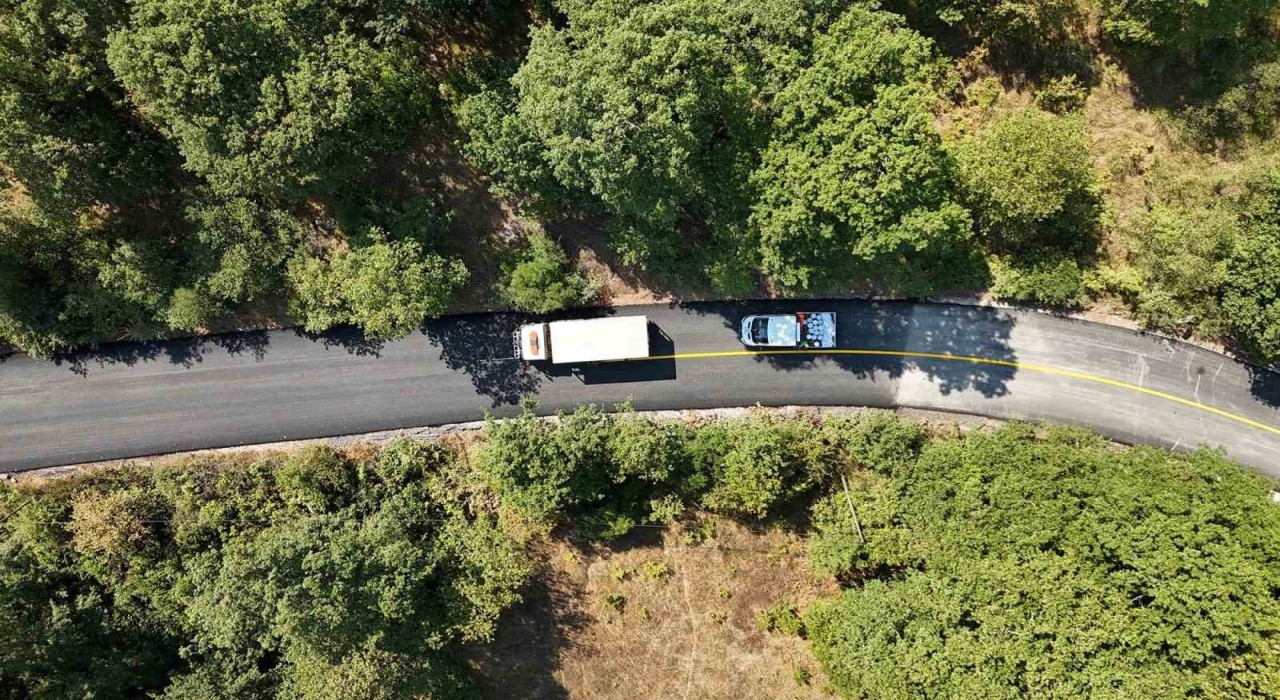 Kaynarcada asfalt seferberliği: 22 kilometre yol baştan sona yenilendi