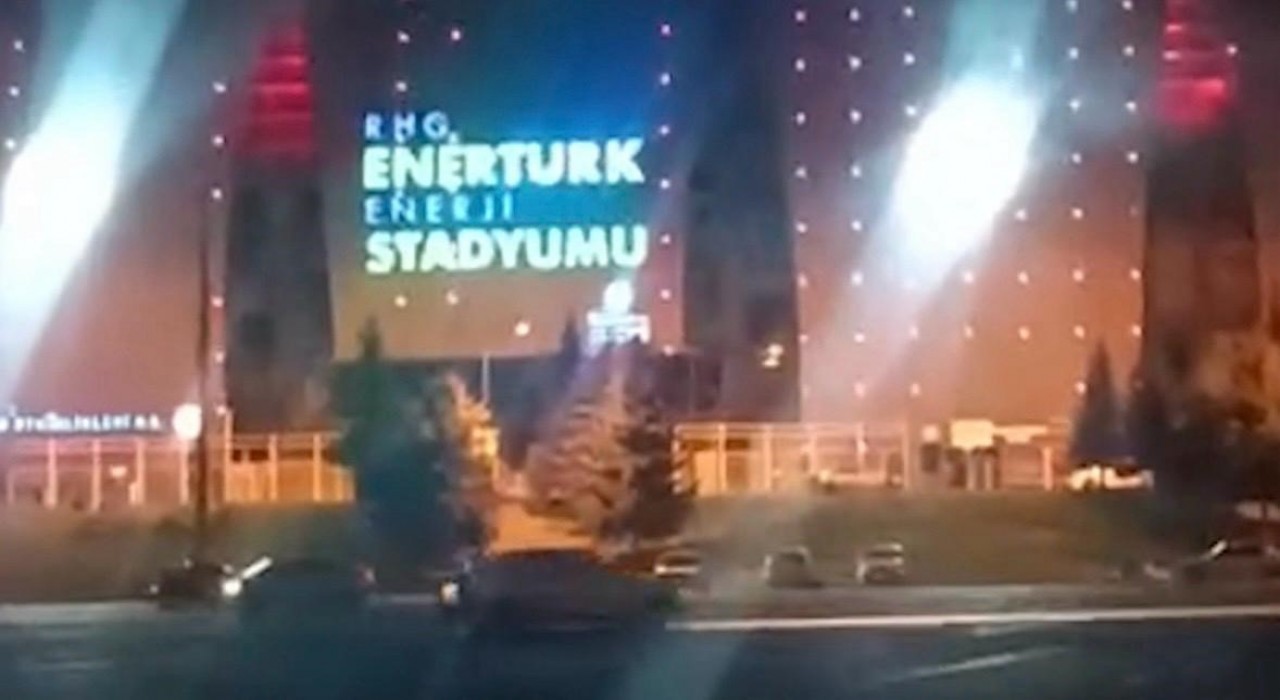 Kayseride drift atan kadın sürücüye 48 bin TL ceza yazıldı