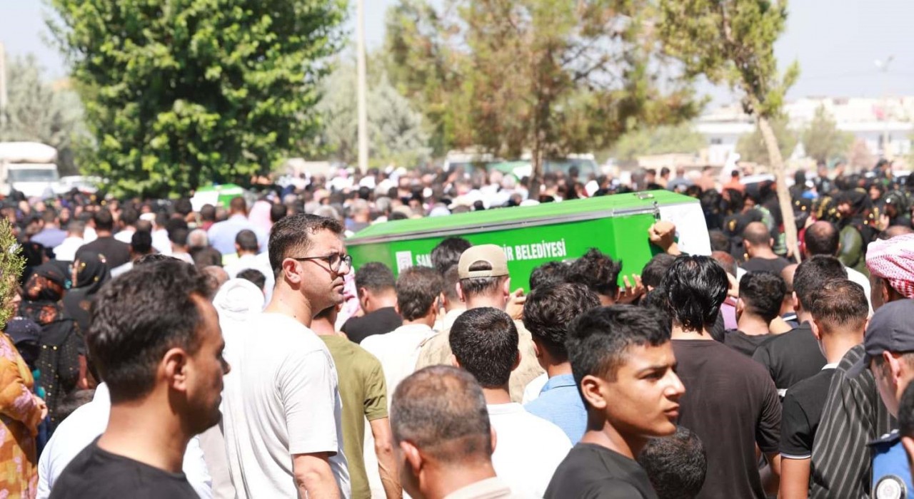 Kazada ölen 4 tarım işçisi Şanlıurfada defnedildi