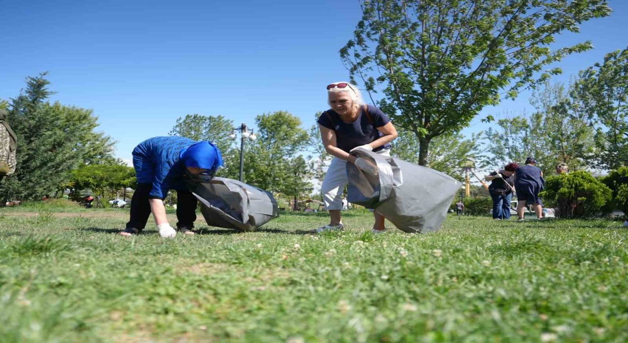 Kent konseyi temiz Düzce için kolları sıvadı