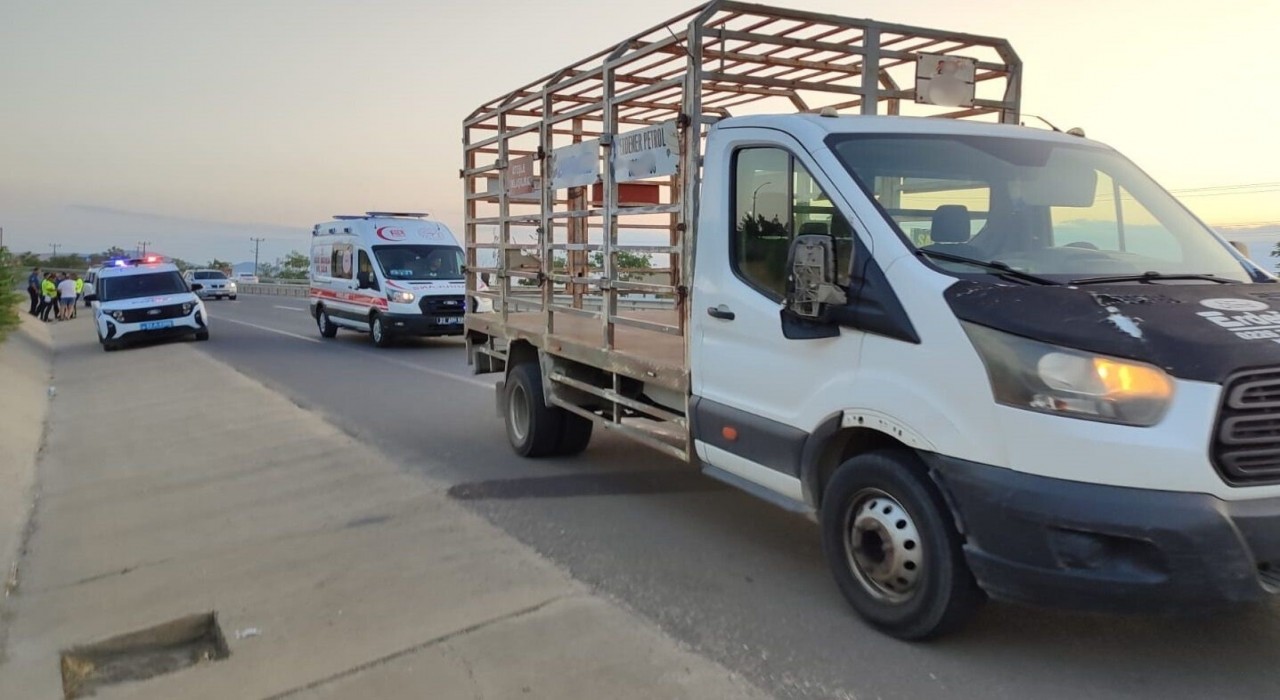 Keşanda koşu yapan sporcuya tüp kamyonu çarptı