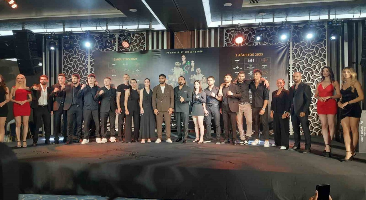 Kick boksta Loca Fight Club heyecanı İstanbulda yaşanacak