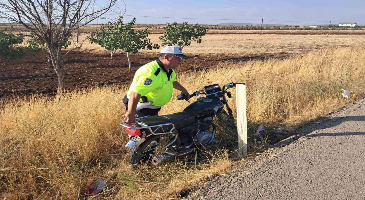 Kiliste 6 kişinin bindiği motosiklet devrildi: 6 yaralı