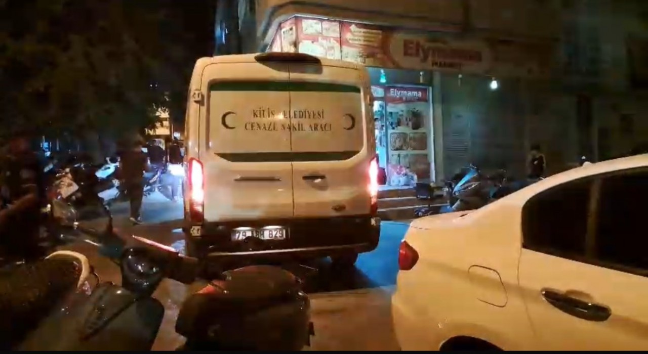 Kiliste dün akşam saatlerinden beri kayıp olan 2 yaşındaki Arıc Aljaroukh adlı kız çocuğu, evine yakın metruk bir binadaki kuyuda ölü bulundu.