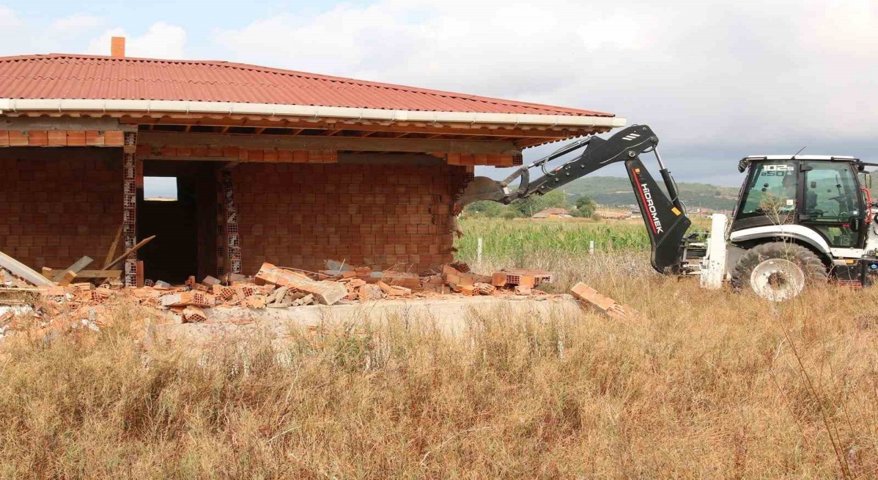 Kırsalda kaçak yapıya geçit verilmiyor