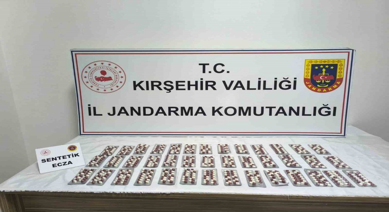 Kırşehirde uyuşturucu operasyonu: 557 sentetik hap ele geçirildi, 1 kişi tutuklandı