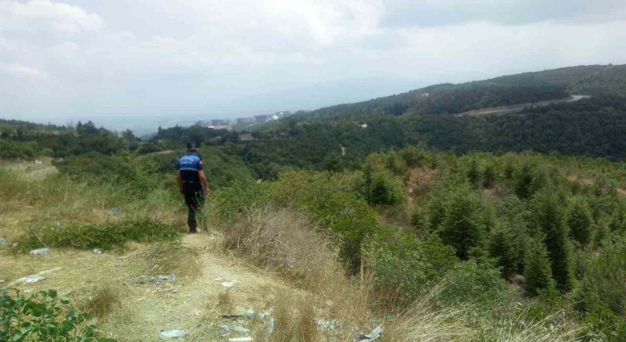 Kocaeli zabıtası yangınlara karşı devriyede