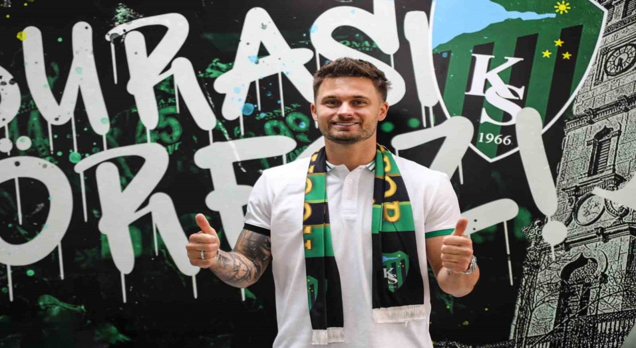 Kocaelispor, Karol Linetty ile 1+1 yıllık sözleşme imzaladı