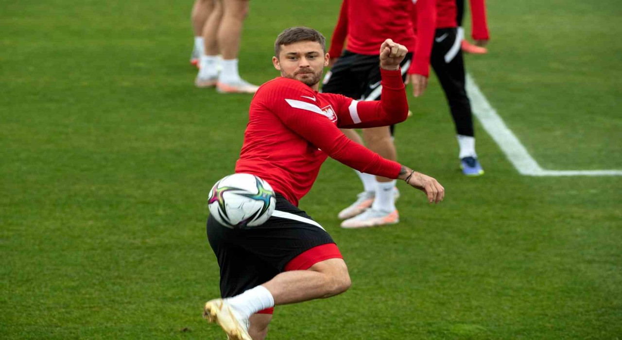 Kocaelispordan 10 numara transfer: Karol Linetty ile anlaşma sağlandı