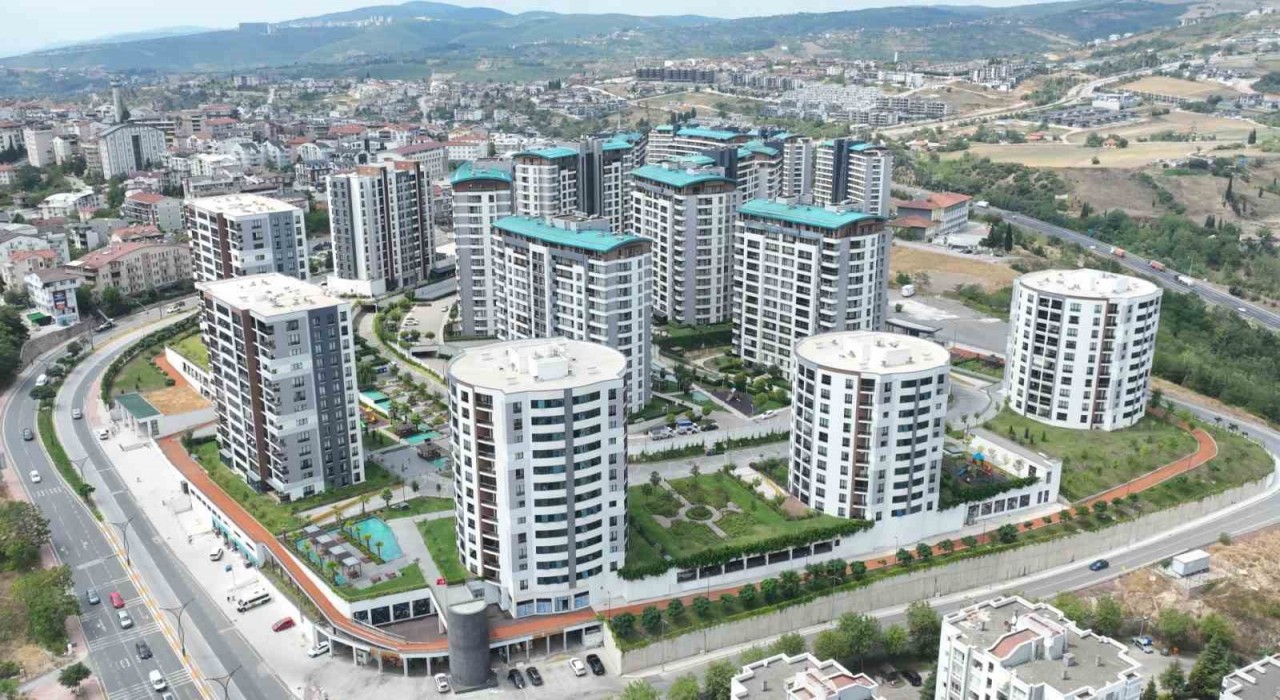 Kocaeliye 825 konut ve 31 ticari alan kazandırıldı