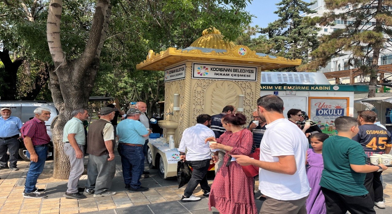 Kocasinandan sıcak havalarda buz gibi limonata ikramı
