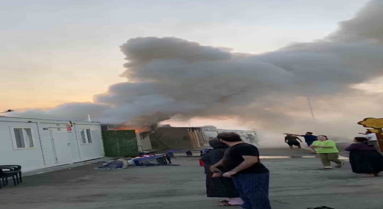 Konteyner kentte korkutan yangın