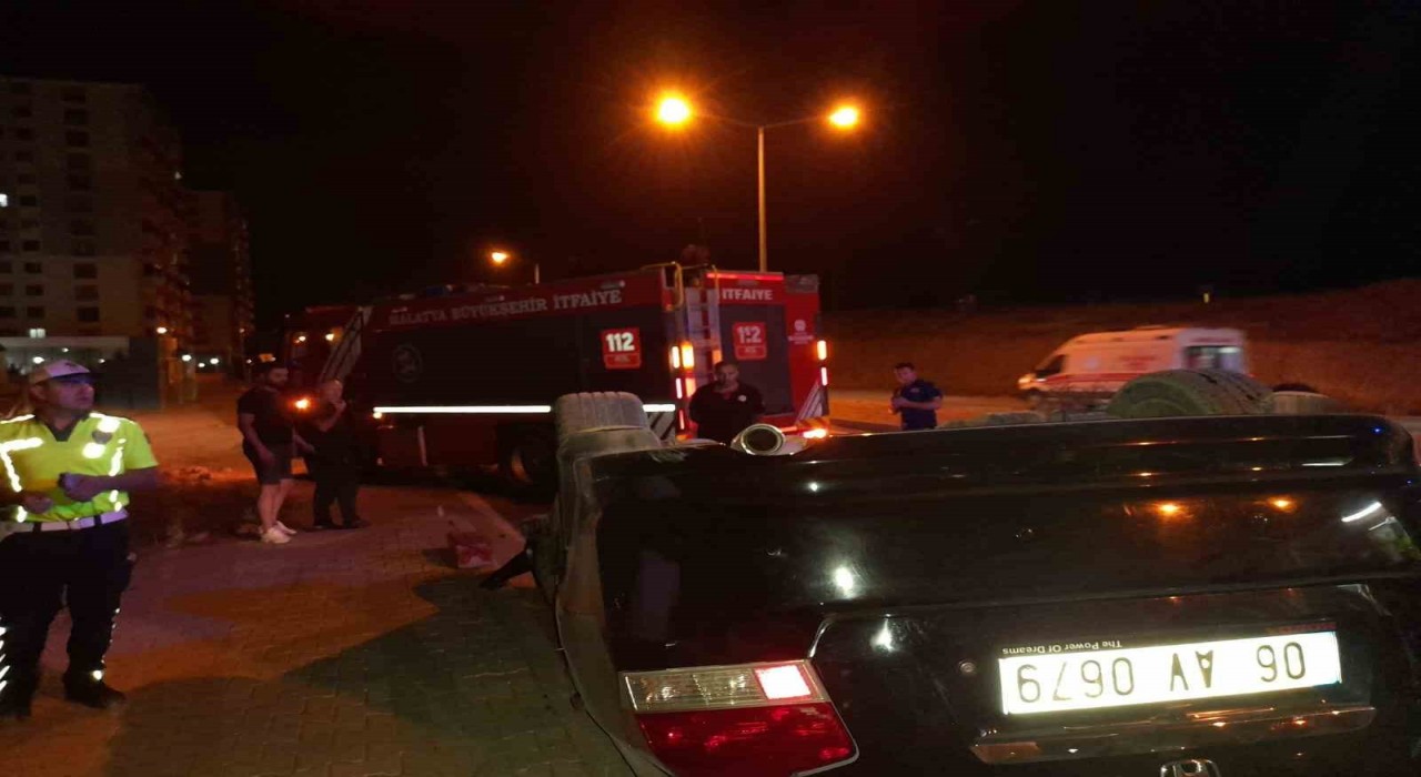 Kontrolden çıkan araç devrilip ters döndü: 1 yaralı