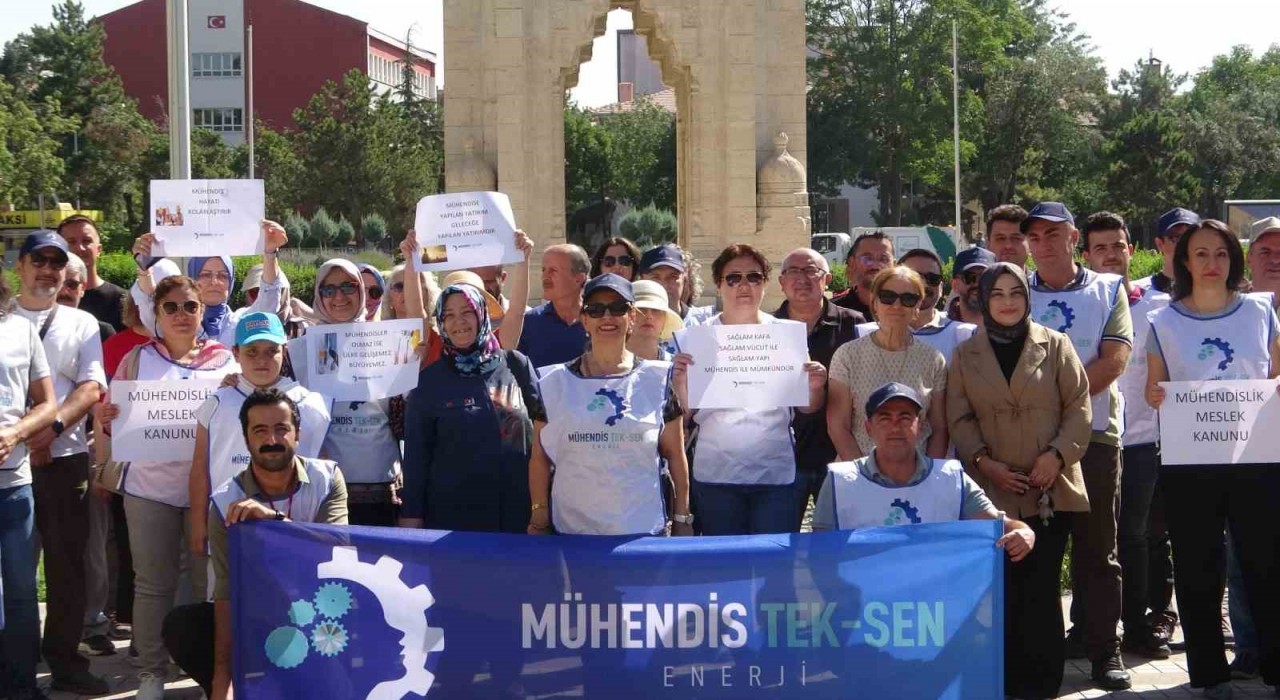 Konyada Mühendis Tek-Sen Enerji Sendikasından zam açıklaması