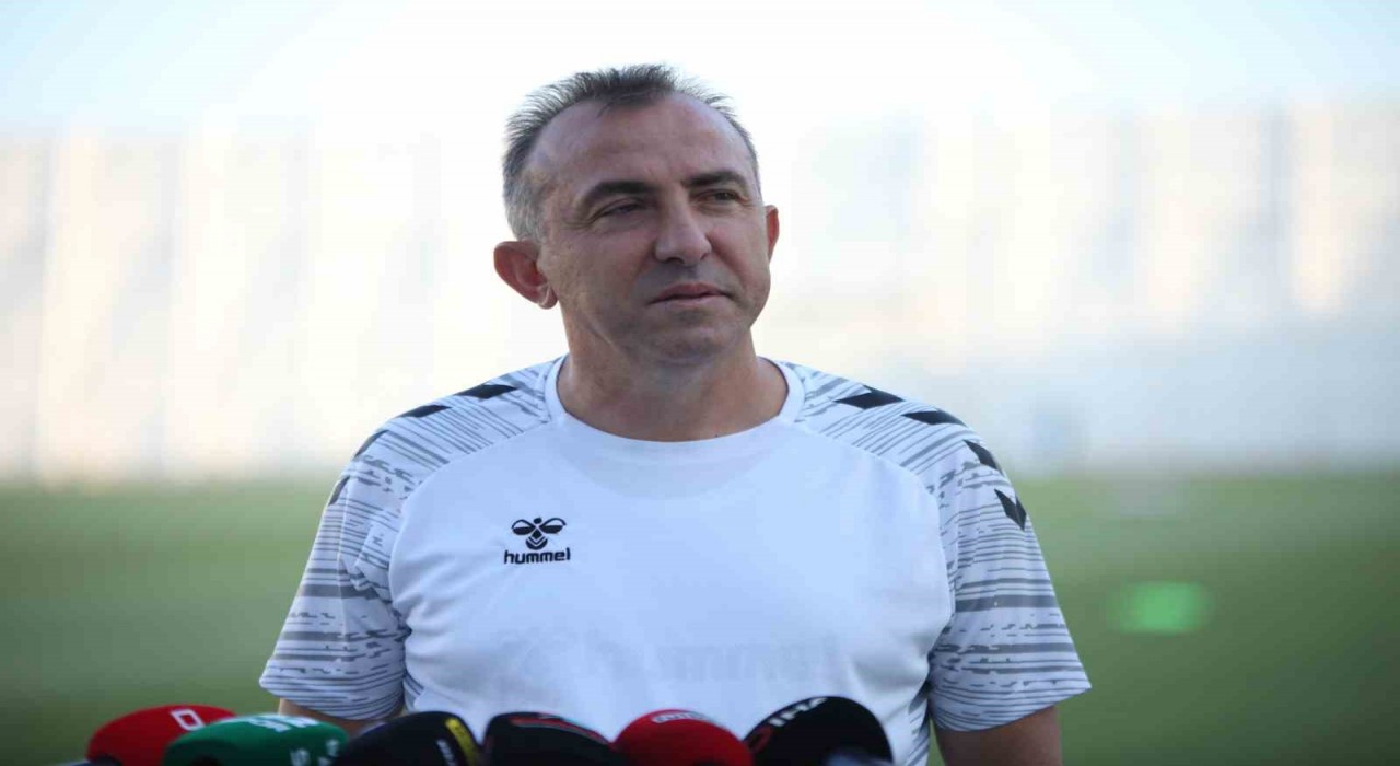 Konyasporda Eyüpspor maçı hazırlıkları sürüyor