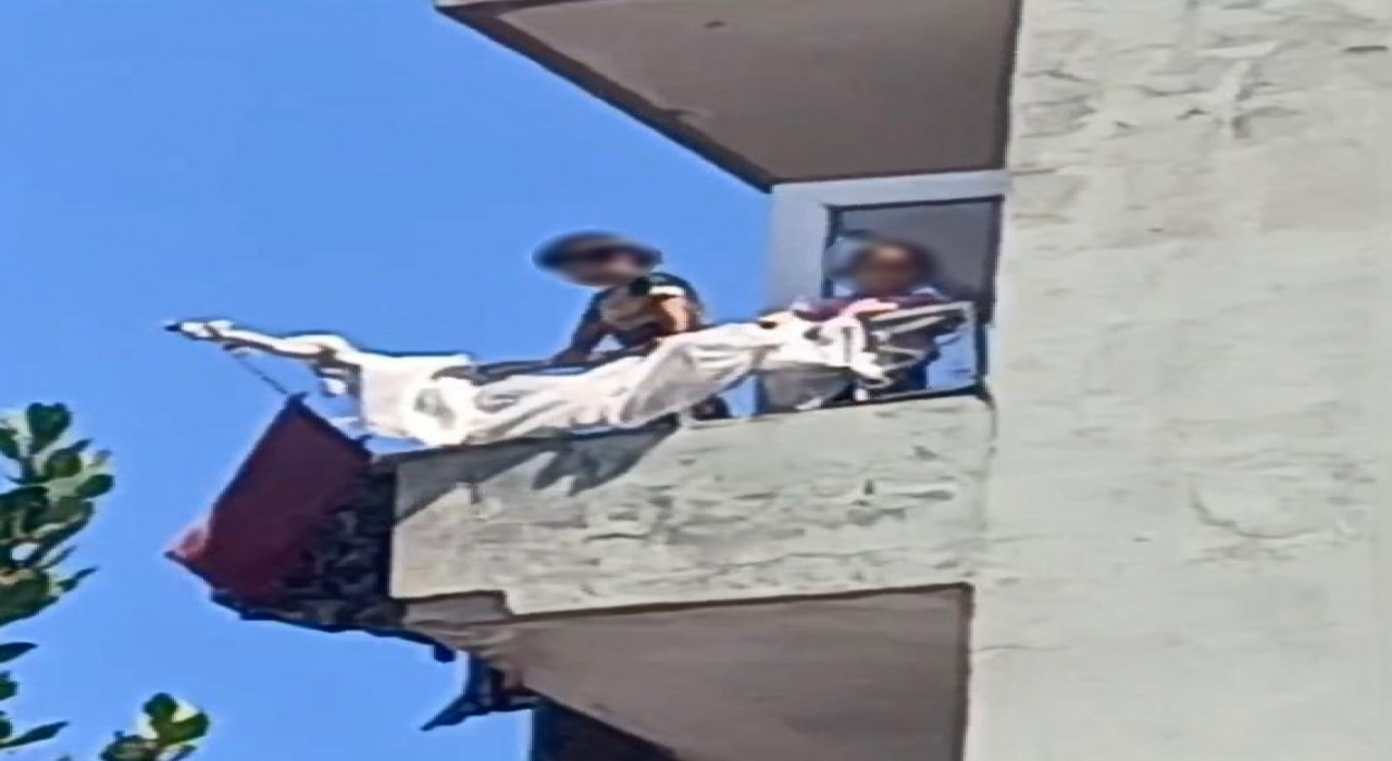 Küçük çocuklar yürekleri ağza getirdi