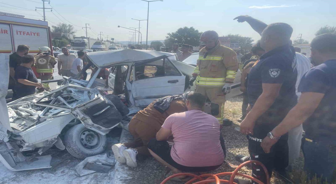 Kulada karı-koca trafik kazasında hayatını kaybetti