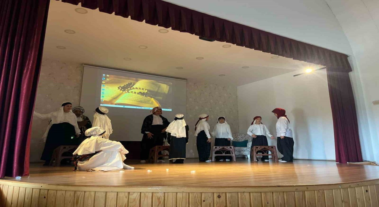 Kuran kursları kapanış programı düzenlendi