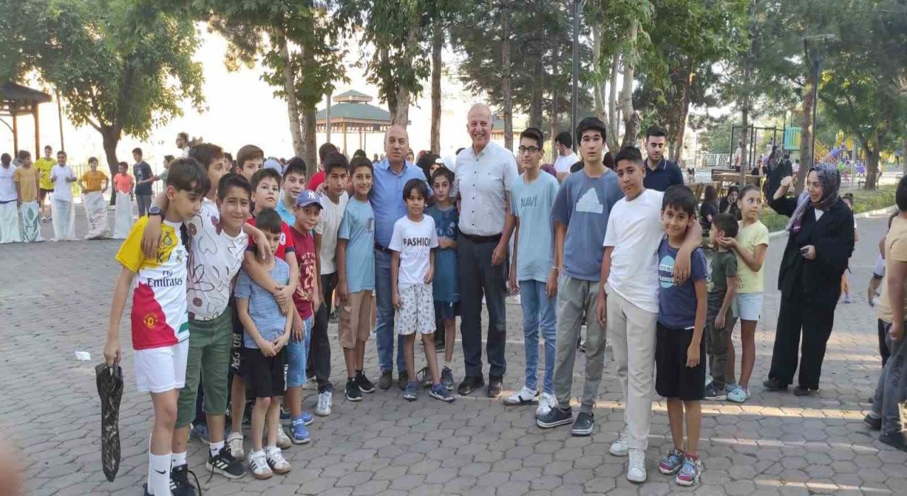 Kuran kursu öğrencileri bu kez piknikte bir araya geldi