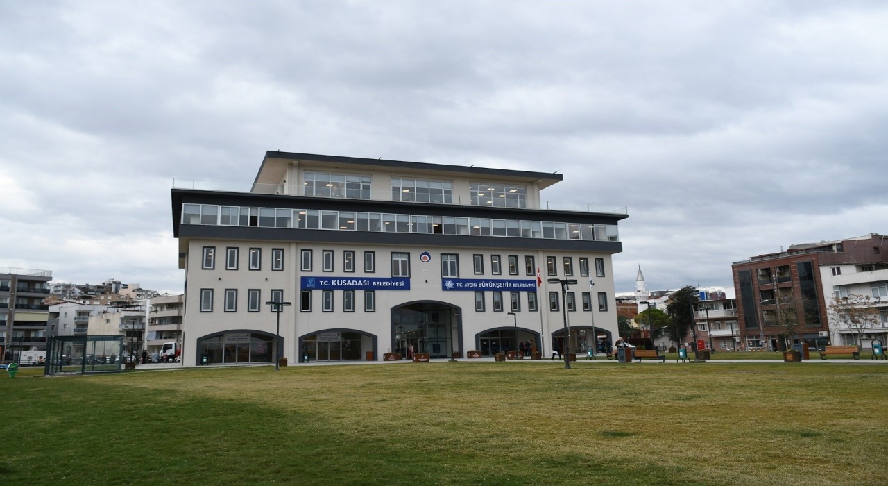 Kuşadası Belediyesinden su kesintileri için ASKİye başvuru çağrısı